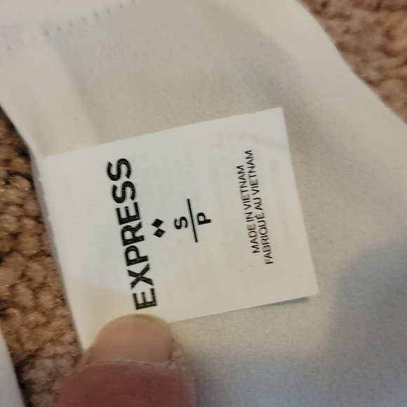 4/$25, Express Tank Top - Picture 4 of 7